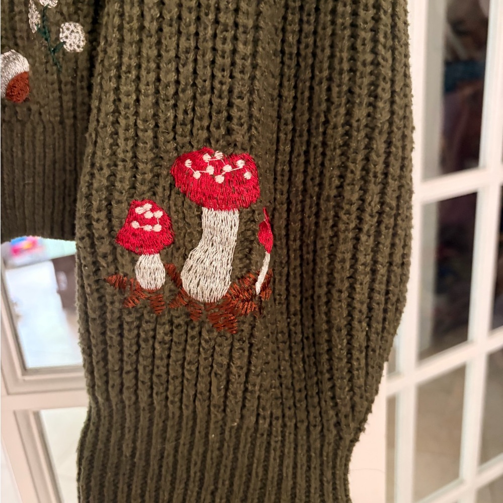 ROMWE Olive Green Crewneck Sweater with Embroidered Mushrooms - Picture 2 of 4